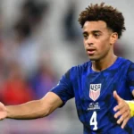 Chi è Tyler Adams? Dovrebbe passare dal calcio alla politica?