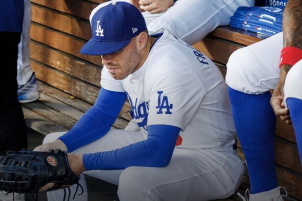 Freeman ritorna ai Dodgers dopo che il figlio si è ripreso da un raro problema medico