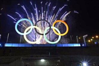 Gli atleti russi e bielorussi non hanno partecipato alla cerimonia di apertura delle Olimpiadi di Parigi