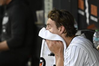 I White Sox adottano un approccio cauto con due giovani lanciatori