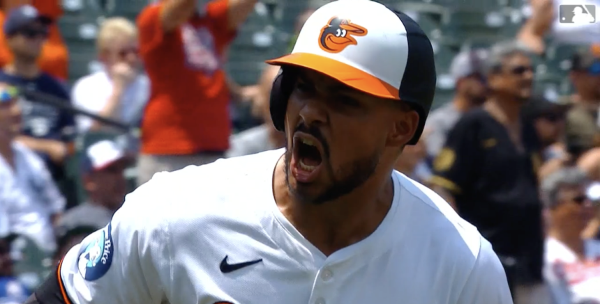 L'agente libero di Bat to Circle for Cubs sta vivendo l'anno della sua carriera