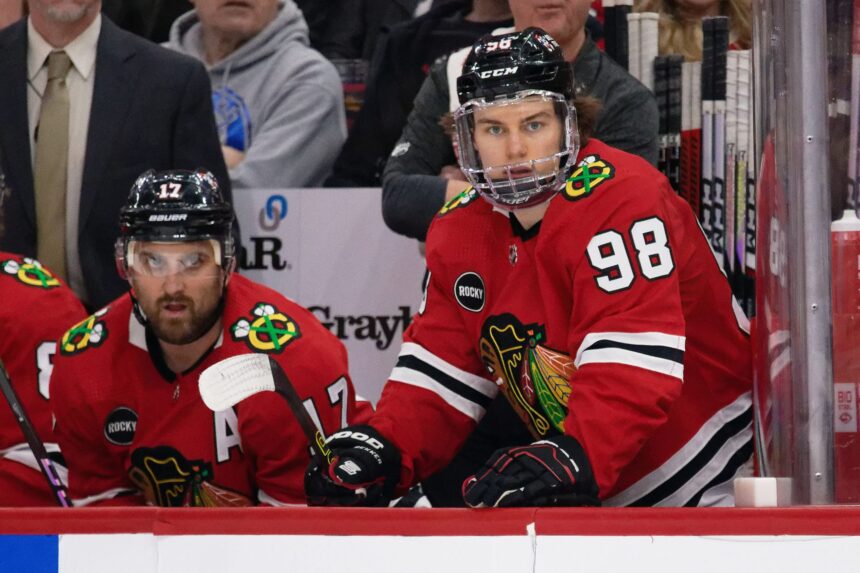 La nuova tecnica di schivata del berretto di Carolina potrebbe consentire ai Blackhawks di pagare il prossimo contratto di Connor Bedard