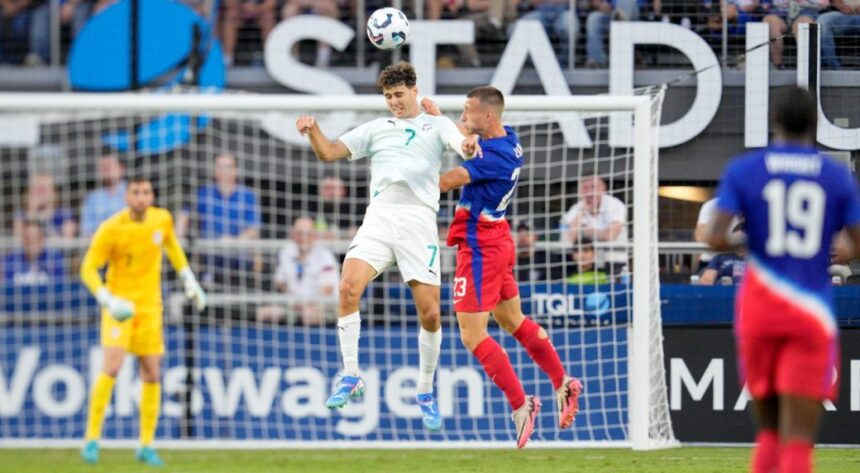 L'errore difensivo degli Stati Uniti porta al gol nel finale della Nuova Zelanda in parità